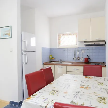 Apartman With Parking Space Businci, Ciovo - 18800 *