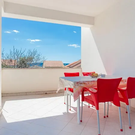 With Parking Space Businci, Ciovo - 18800