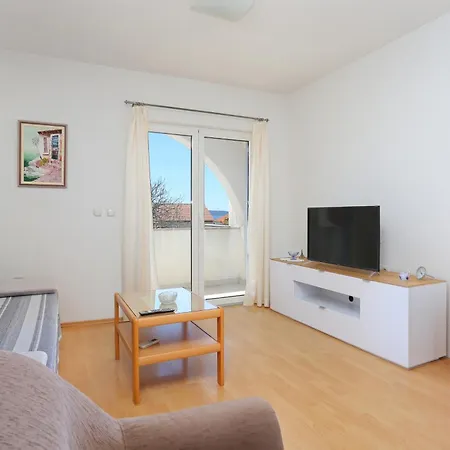 With Parking Space Businci, Ciovo - 18800 *