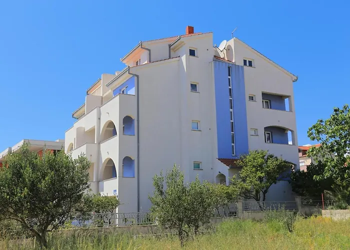 With Parking Space Businci, Ciovo - 18800 Апартаменти