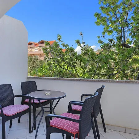 With Parking Space Businci, Ciovo - 18800 Apartment Trogir